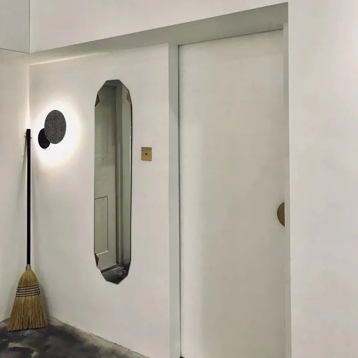 BowLift | ConcreteAura - Modern Concrete Wall Light
