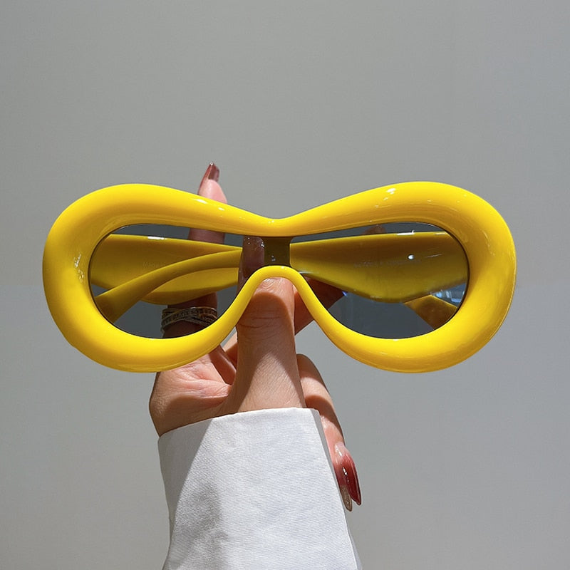 Esha Sunglasses | With futuristic fashion design | Bowlift