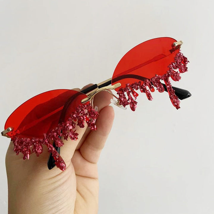 Cry me a Glitter' Sunglasses | Let the festival season begin! | Bowlift