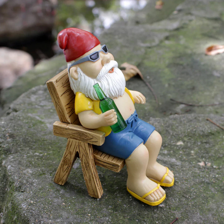BowLift | Sunbathing Gnome Statue made of Resin with Lounger for Garden Decoration