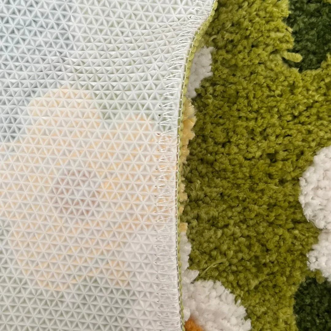 Daisy Tufting Moss Bathroom Mat | Bowlift