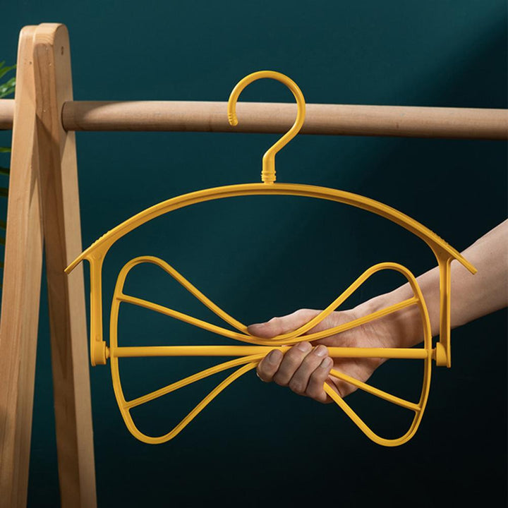 BowLift | 4-Layer Foldable Clothes Hanger