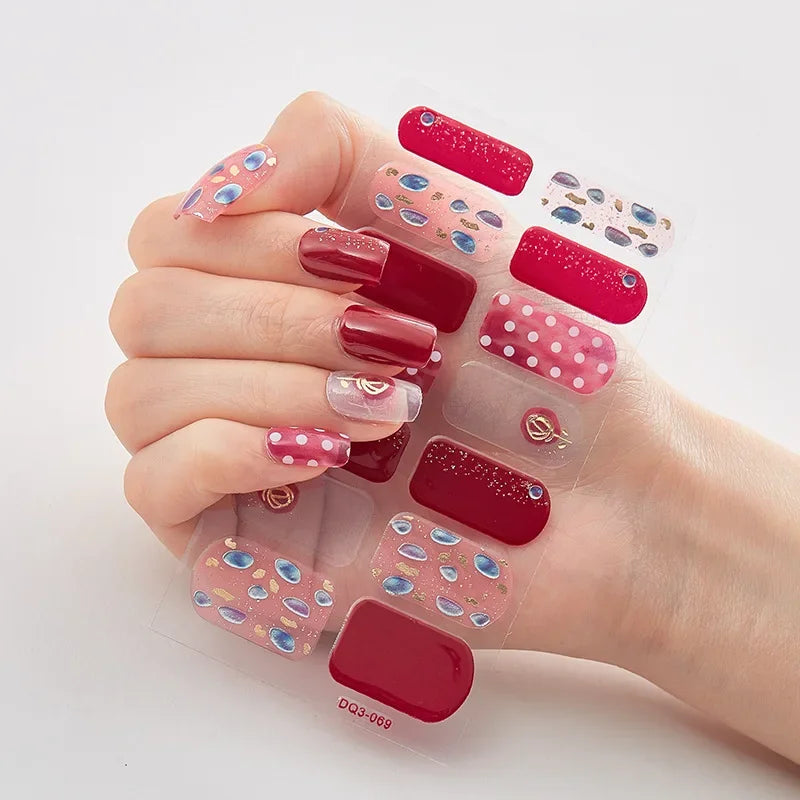 BowLift | GlitzNail – Festive Christmas Nails Quick, Complete Without Salon