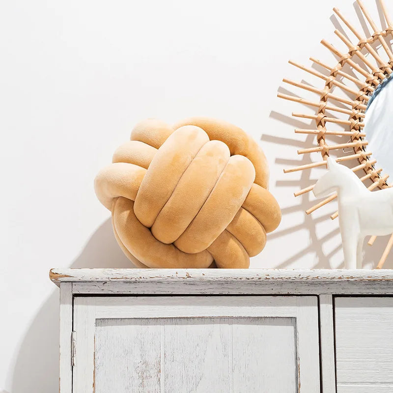 Plush Knot Cushion (Velvet) | Bowlift