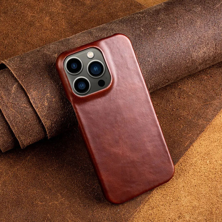 BowLift | RoyalLeather: Luxurious, handmade case made of genuine cowhide leather for the iPhone