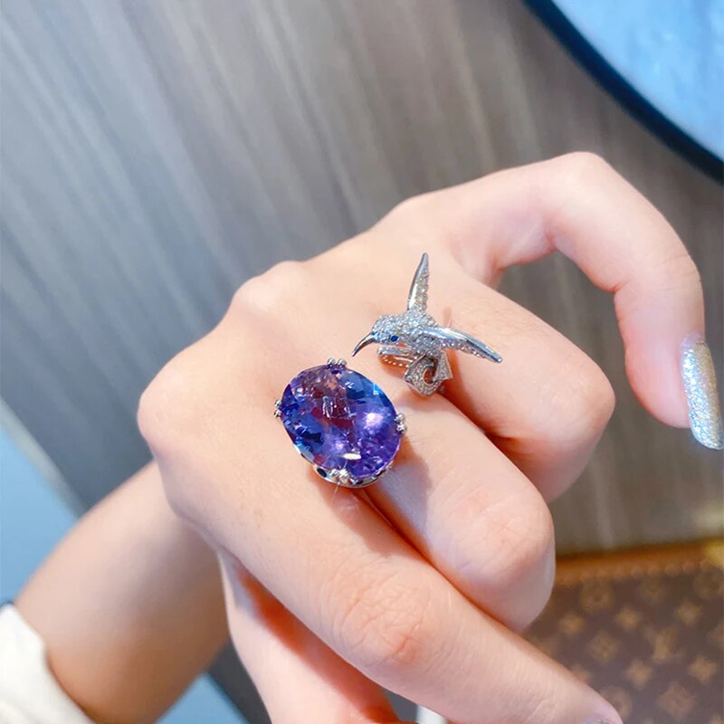 BowLift | Majestic Hummingbird Gemstone Ring