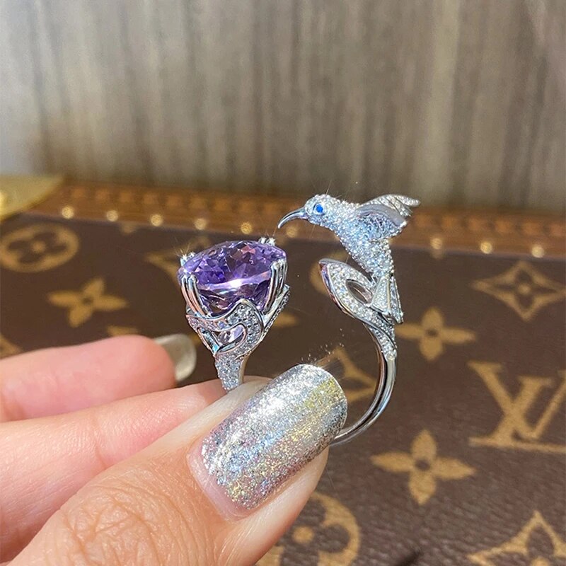 BowLift | Majestic Hummingbird Gemstone Ring