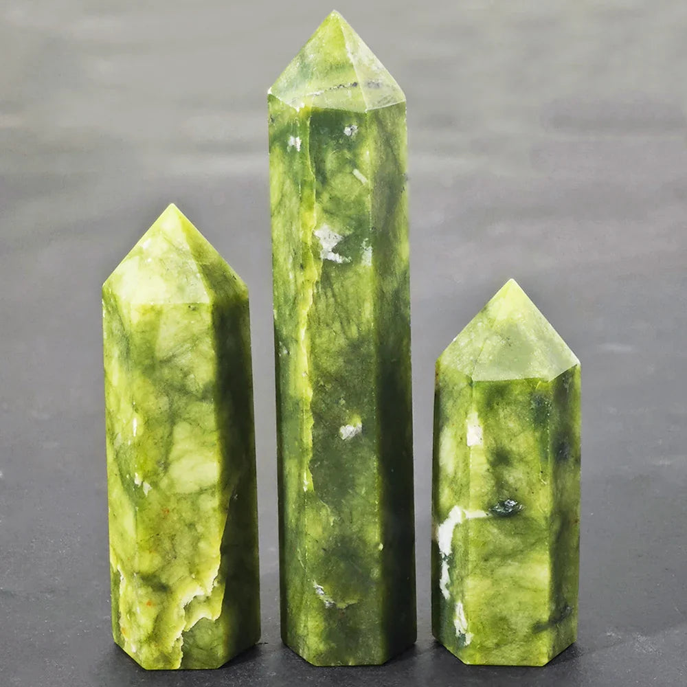 BowLift | Crystal Obelisk Elaria | Natural Stone Healing Stone | For Meditation & Reiki | 4–8 cm