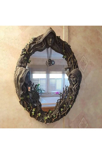 Goddess Wall Mirror | Bowlift