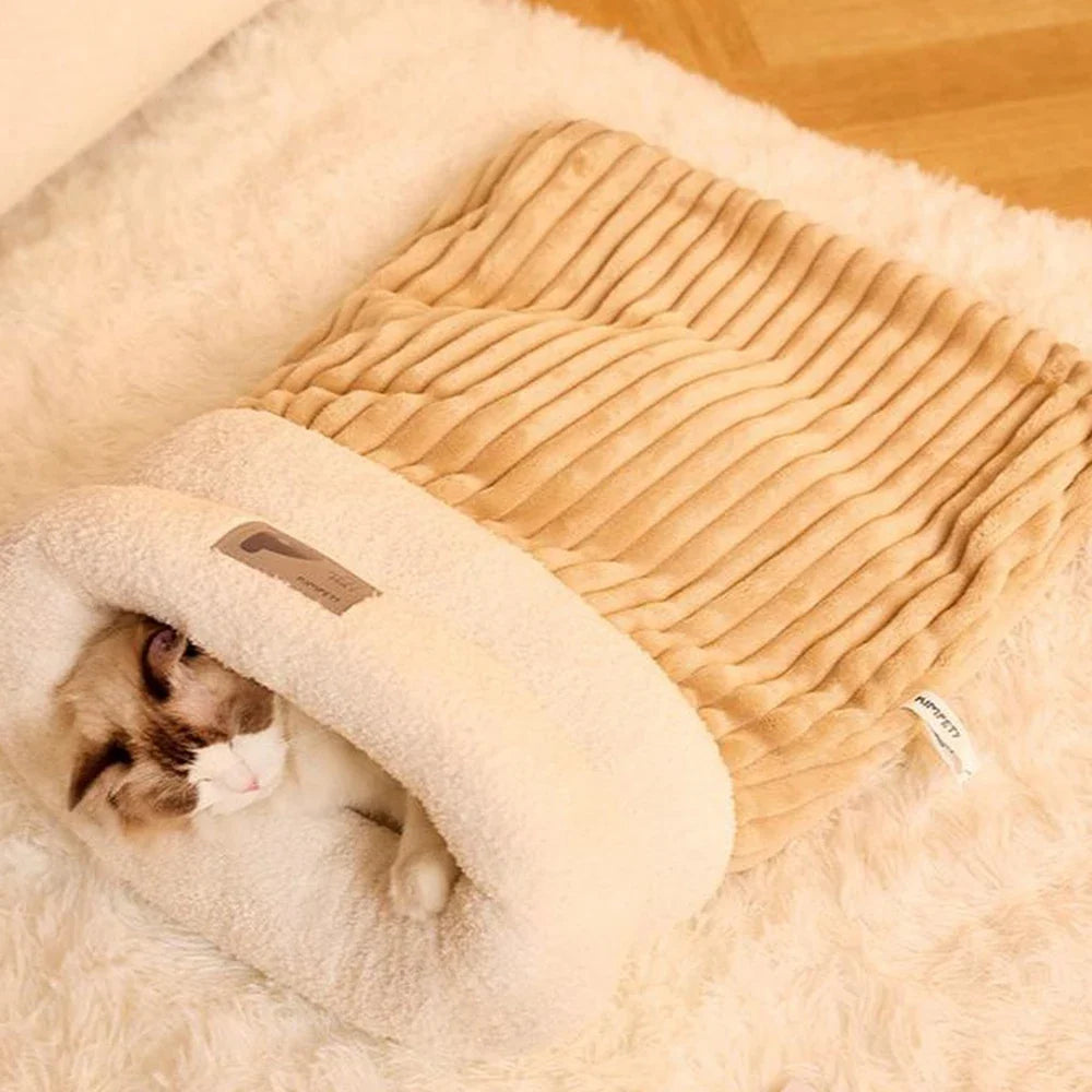 3-Layer Pet Sleeping Bag for Cats & Small Dogs Bowlift