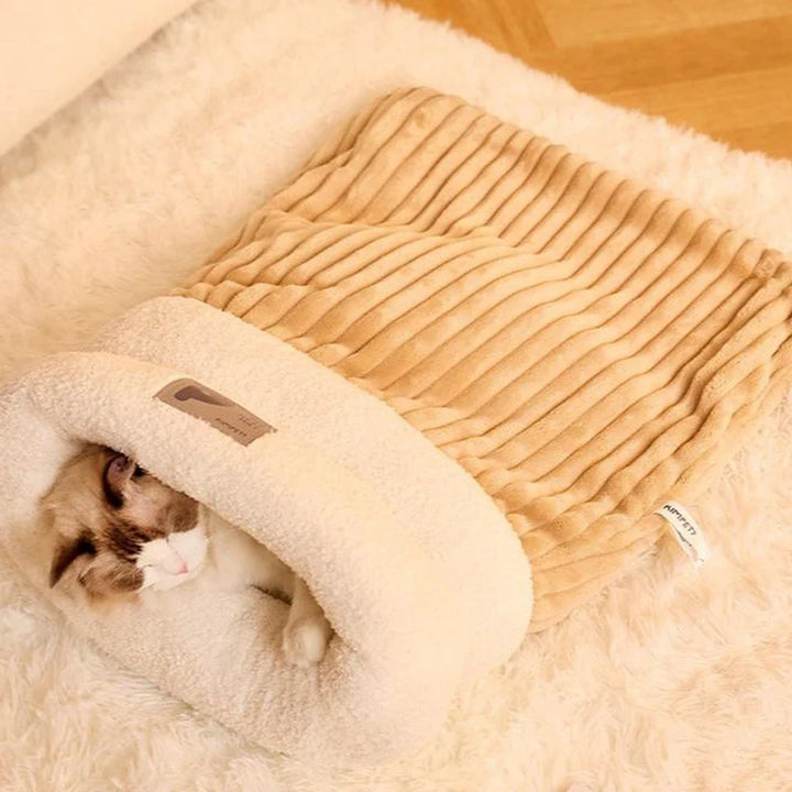3-Layer Pet Sleeping Bag for Cats & Small Dogs Bowlift