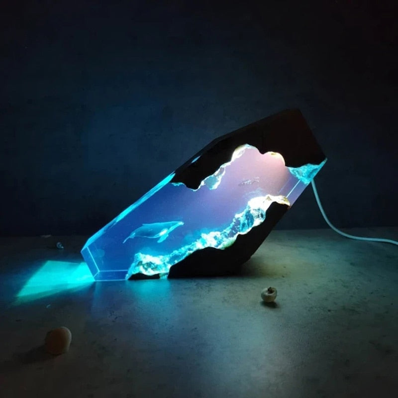 BowLift | Deep Sea Adventure Resin Diver Lamp Decor