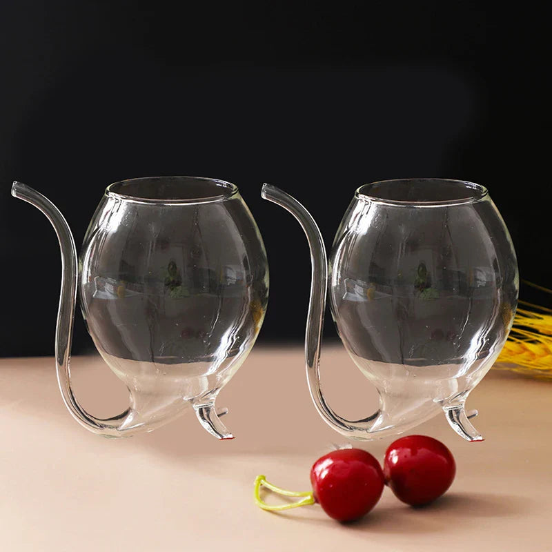 BowLift | Elegant Curved Art-Inspired Cocktail Glass