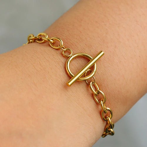 BowLift | Classy Paperclip Circle Bar Clasp Bracelet