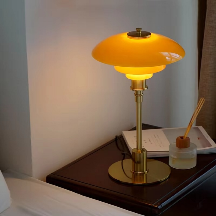 BowLift | Danish designer lamp - Dimmable table lamp