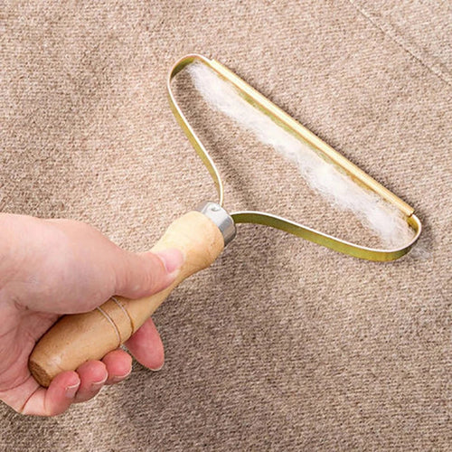 BowLift | FluffFree Carpet Scraper - Ergonomic Tool for Effortless Removal of Lint and Fur