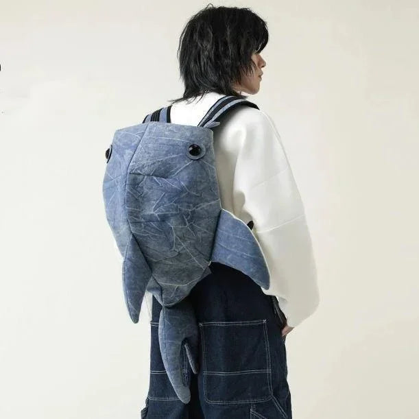 BowLift | Adventure Shark Large Travel Backpack