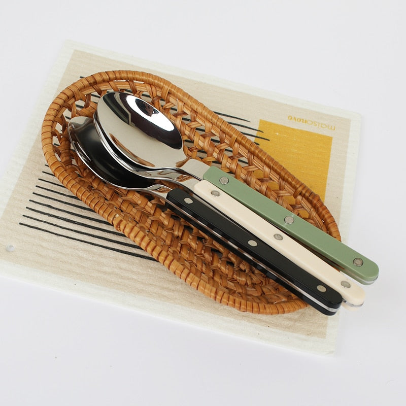BowLift | 24-Piece Stainless Steel Cutlery Set with Engraved Design - BistroLine