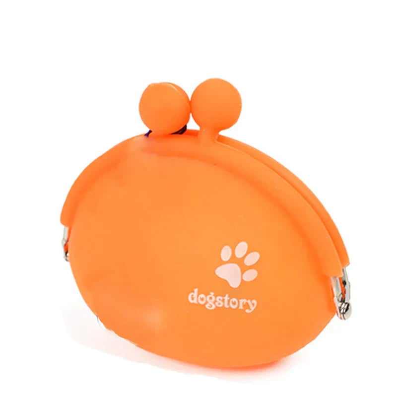 BowLift | Treatico Silicone Snack Bag for Dogs | With Clip & Velcro | For Training, Walking & Traveling | 9 × 9.5 cm