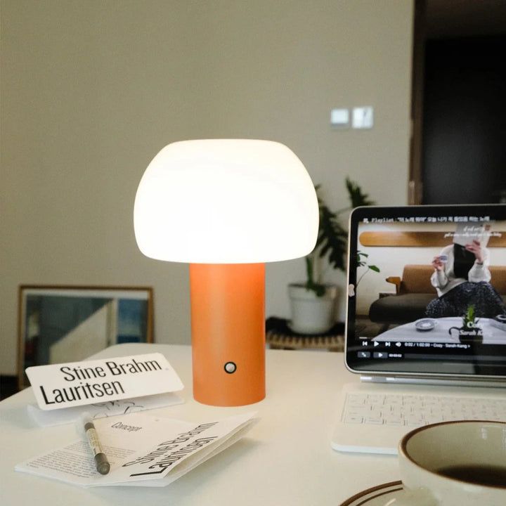 StyleLamp – Portable LED Table Lamp for Ambiant Lighting Bowlift