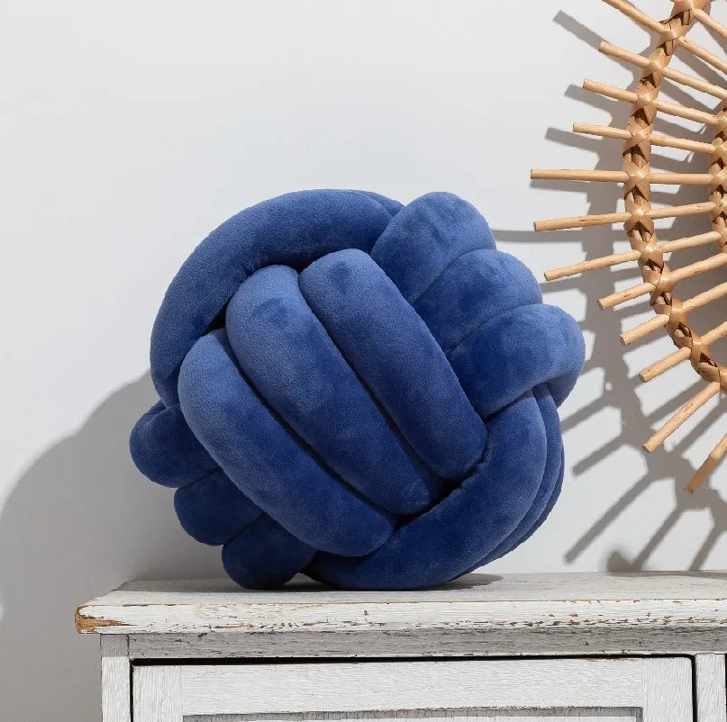 Plush Knot Cushion (Velvet) | Bowlift
