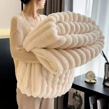 BowLift | Luxurious Faux Rabbit Fur Plush Throw Blanket - Perfectly Warm and Soft for Your Home