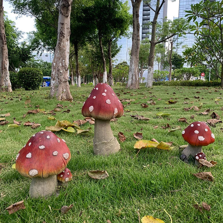 BowLift | Outdoor Fairy Mushroom Resin Garden Decor