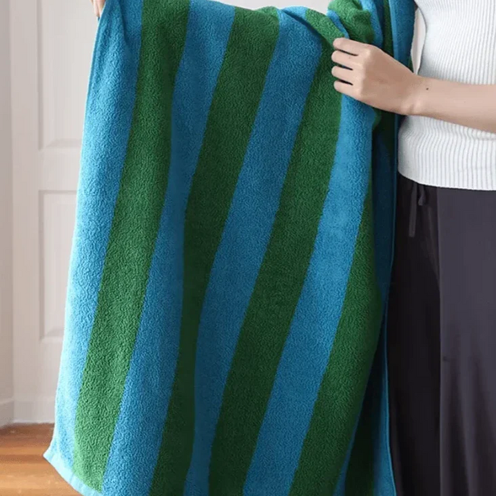 BowLift | Retro Stripes Towel (Chunky)