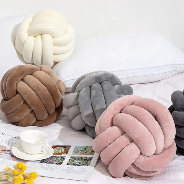 Plush Knot Cushion (Velvet) | Bowlift