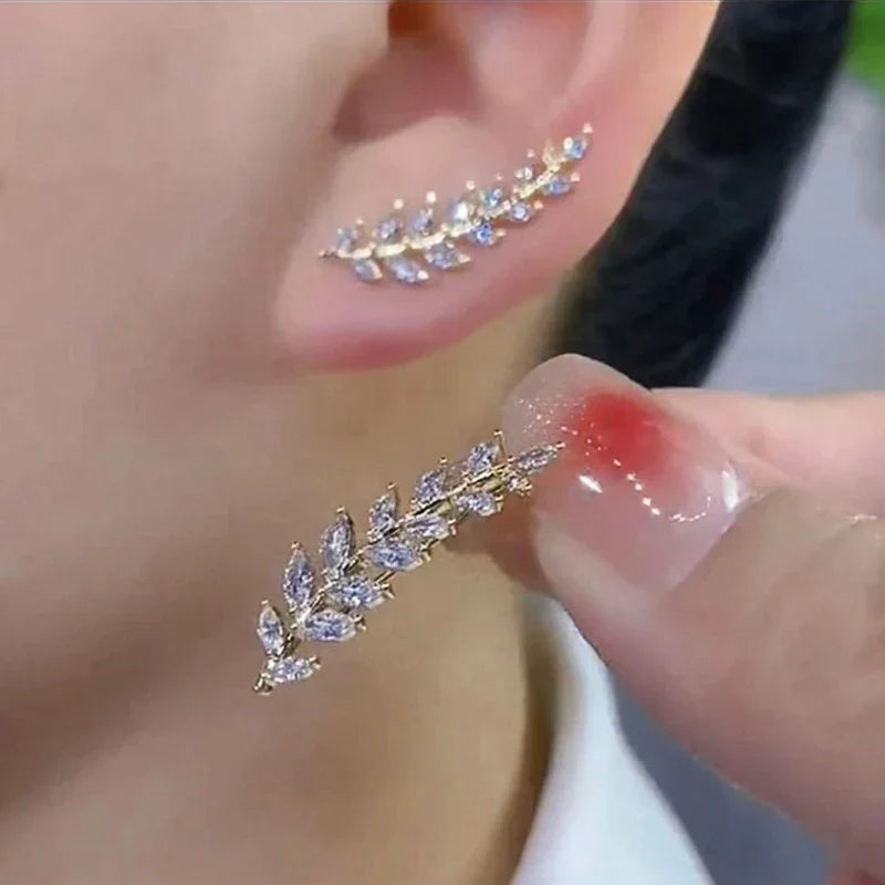 BowLift | Crystal Leaf Design Cuff Earring
