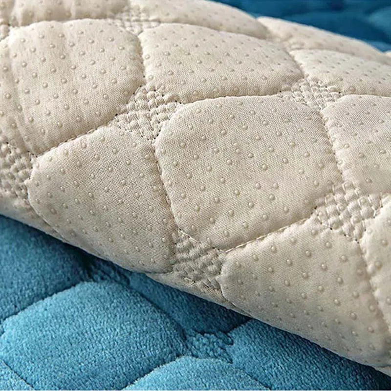 Cozy Soft Thick Plush Non-Slip Sofa Cover | Bowlift