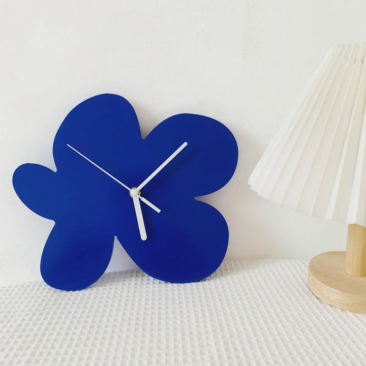 FloralTime – Elegant Flower Clock for your Interior Bowlift
