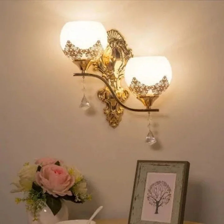 LuxeGlow - Gold LED Wall Lamp for Mood Lighting Bowlift