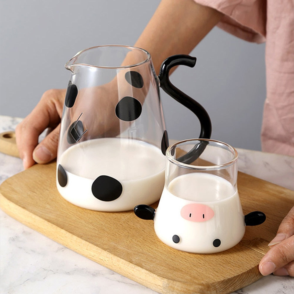 Cute cow glass jug with cup