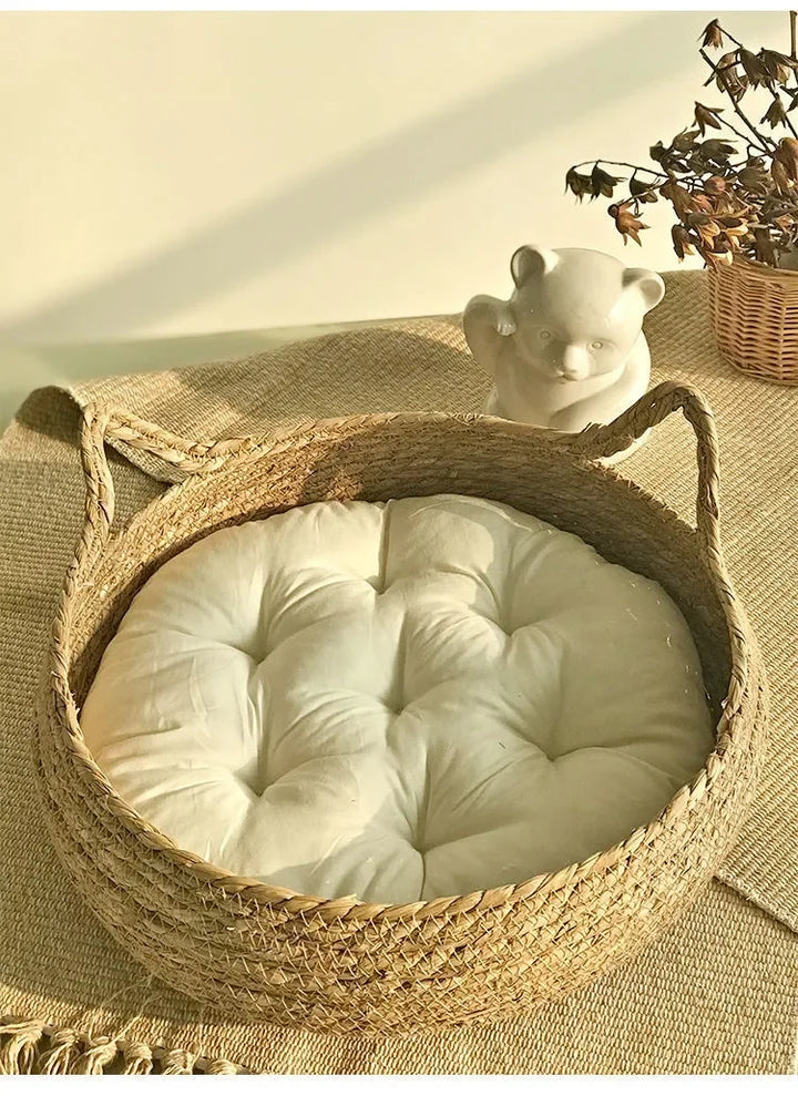 Rattan cat bed handwoven & washable Bowlift