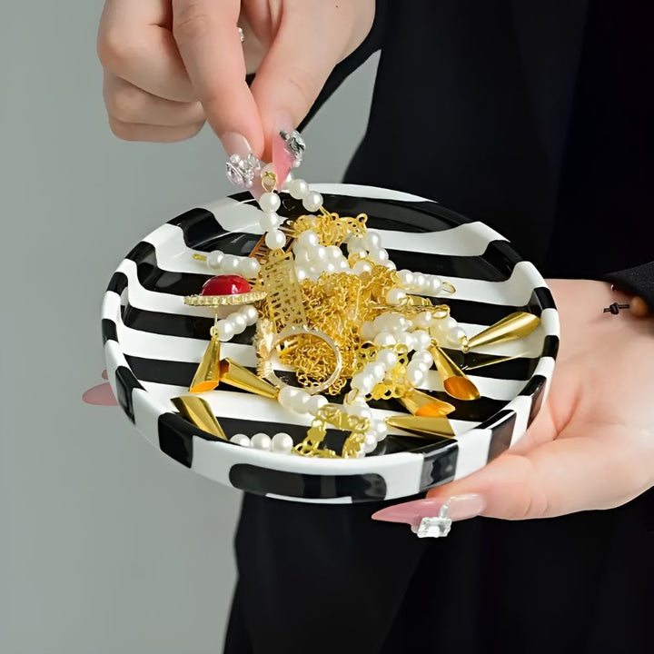 BowLift | Silva Ceramic Stripe Jewelry Tray