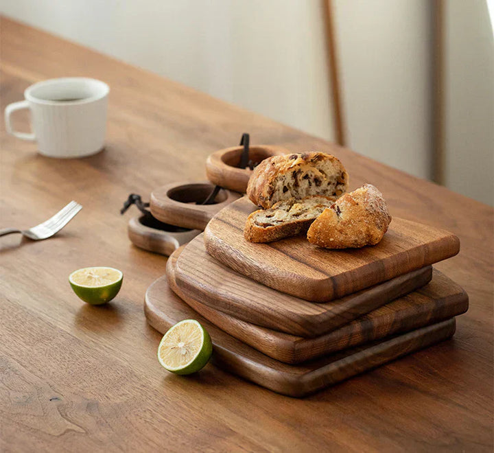 BowLift | NutriCraft – Luxurious walnut cutting board with double-sided functionality for kitchen and presentation