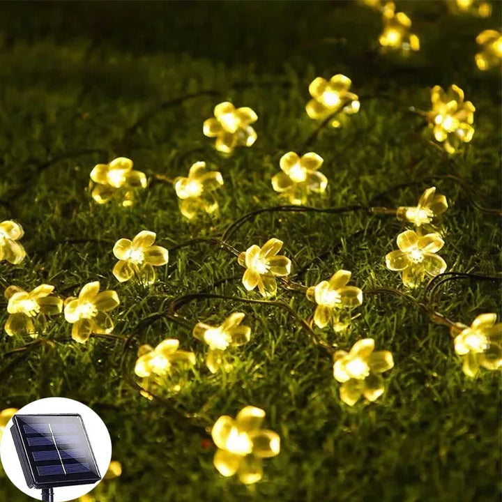 BowLift | LuxeLumen Garden Flower | Elegant solar-powered lighting for an enchanting garden