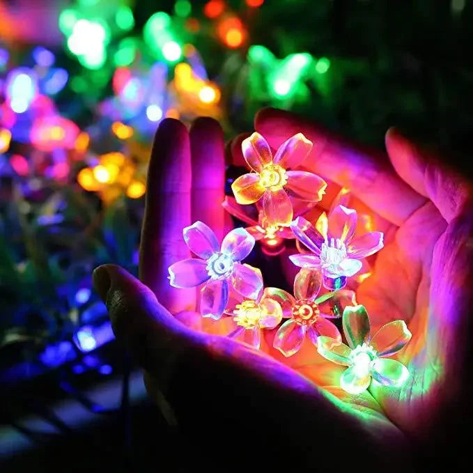 BowLift | LuxeLumen Garden Flower | Elegant solar-powered lighting for an enchanting garden