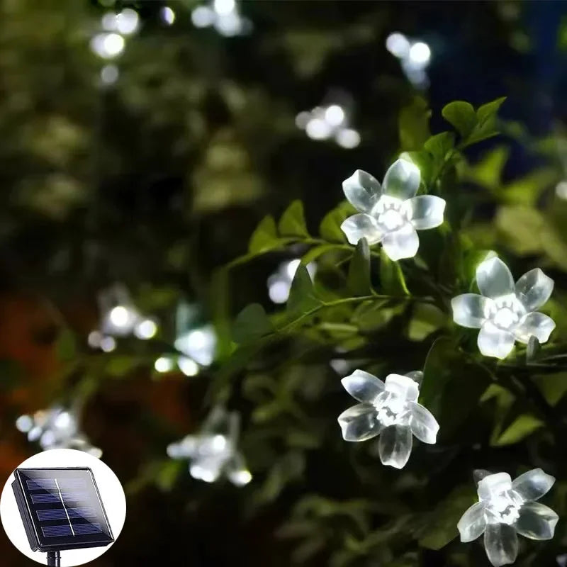 BowLift | LuxeLumen Garden Flower | Elegant solar-powered lighting for an enchanting garden