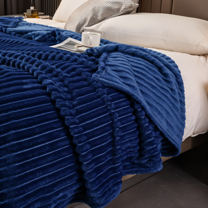 BowLift | CosyLoom Plaid | Soft Ribbed Fleece Blanket | Breathable & Fluffy | For All Seasons
