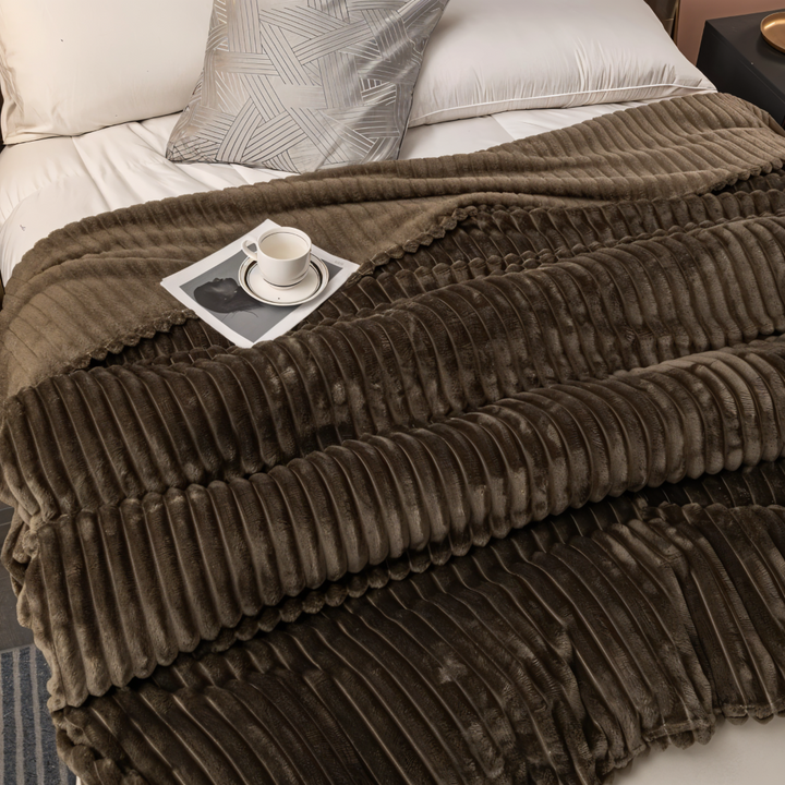 BowLift | CosyLoom Plaid | Soft Ribbed Fleece Blanket | Breathable & Fluffy | For All Seasons