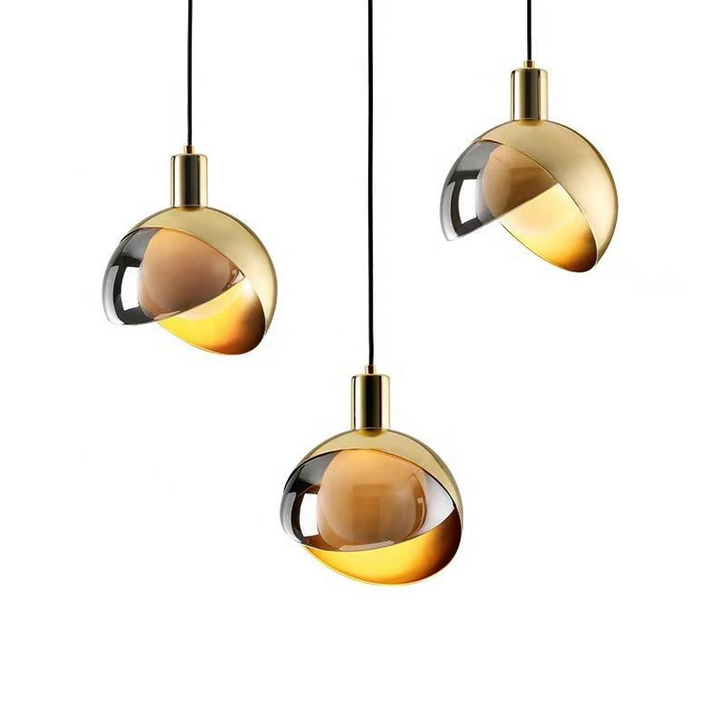 BowLift | Elegant pendant light made of gold glass for dining room