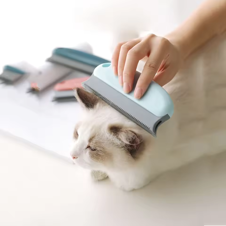 Reusable pet hair brush Bowlift