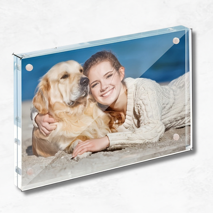 ElegantFrame - Horizontal Acrylic Photo Frame for Modern Interiors Bowlift