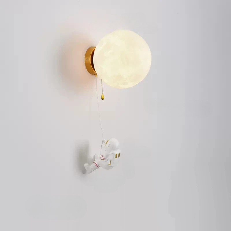 LunarGlow Wall Lamp - Moon-shaped Astronaut Lighting Bowlift