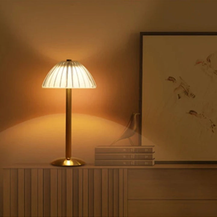 Karina GlowDesk – Retro Rechargeable Desk Lamp Bowlift