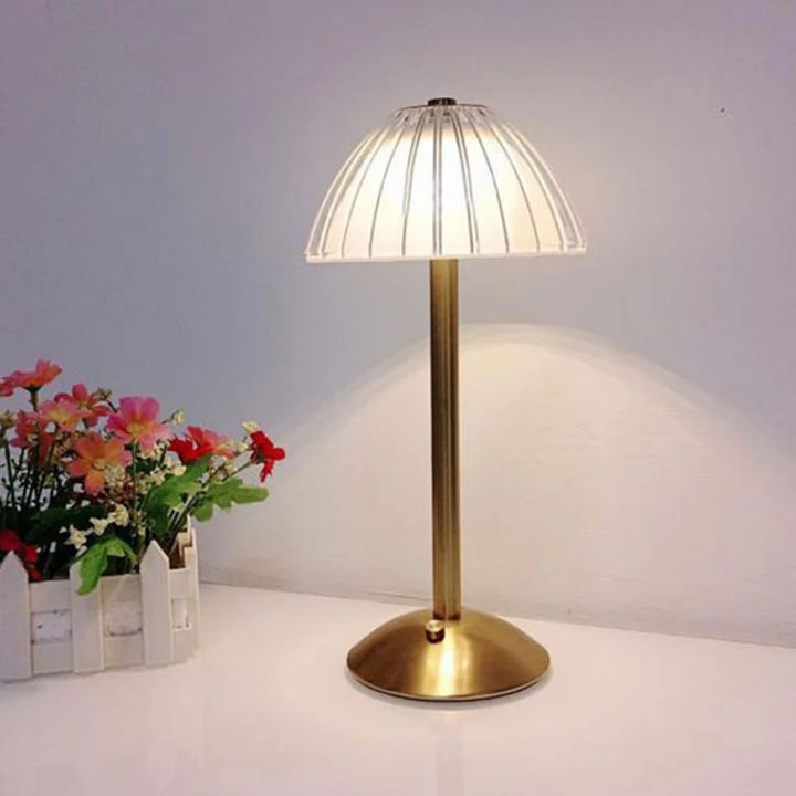 Karina GlowDesk – Retro Rechargeable Desk Lamp Bowlift