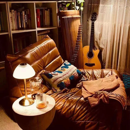 Karina GlowDesk – Retro Rechargeable Desk Lamp Bowlift