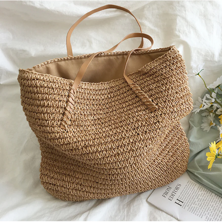 Spacious Handbag with Sturdy Shoulder Strap - TerraWoven | Bowlift